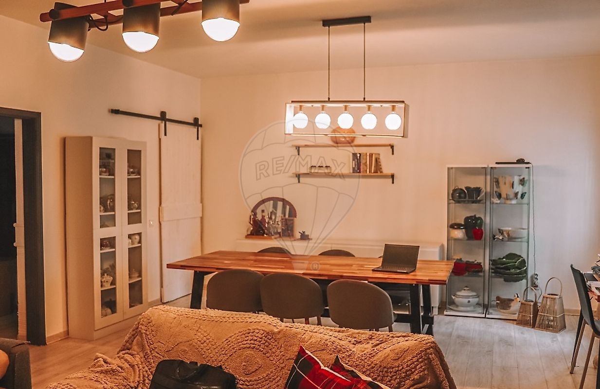 Moradia T3 à venda em Almada