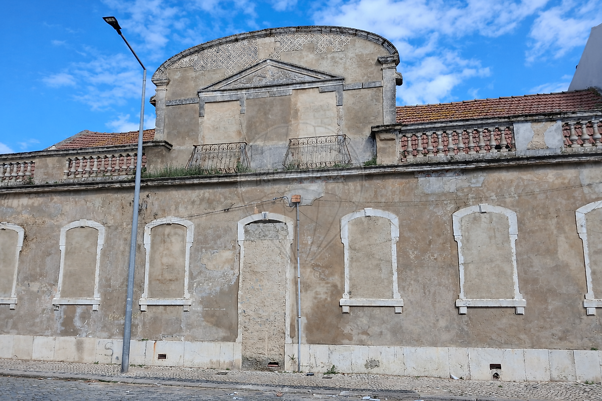 Prédio à venda em Barreiro
