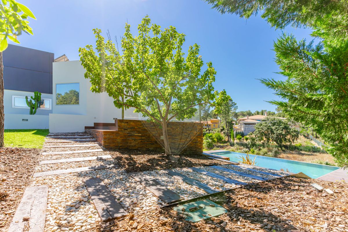 listing 120861106-373 picture-0
