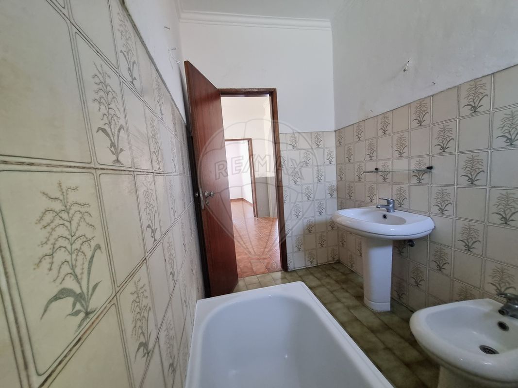 listing 120861289-25 picture-0