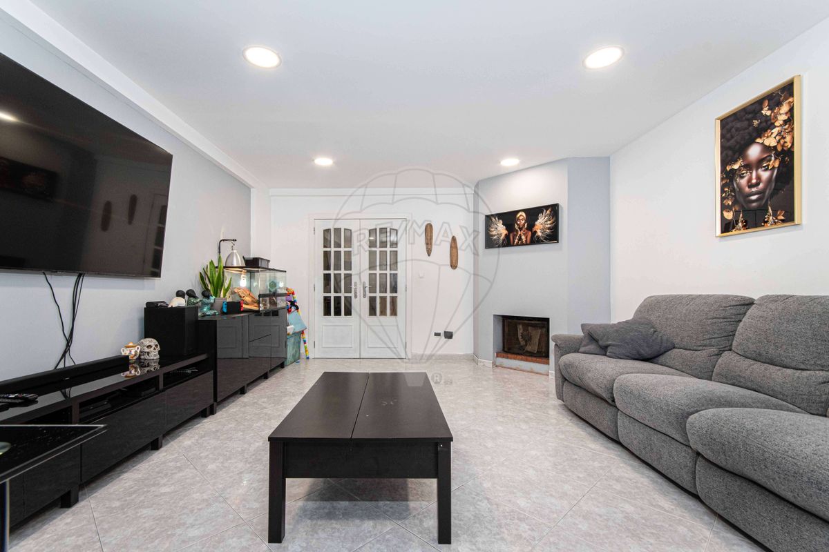 listing 120861373-11 picture-0