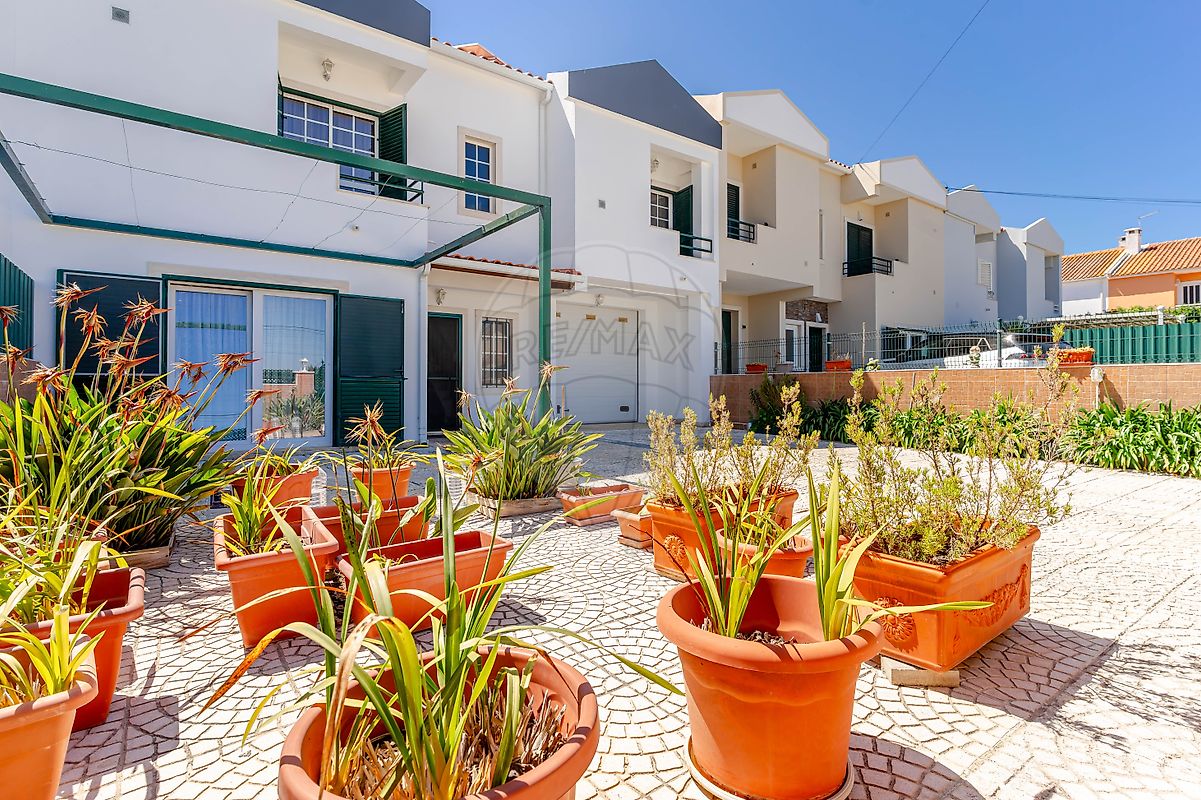 listing 120861121-371 picture-0