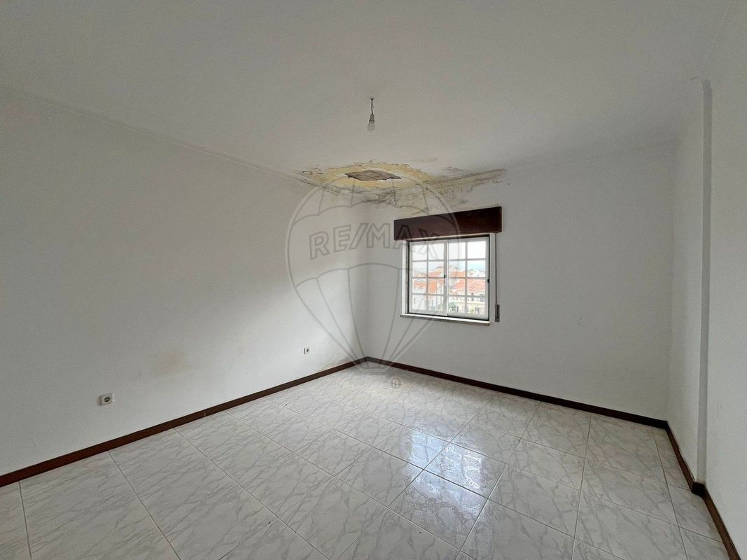 listing 120861374-2 picture-0