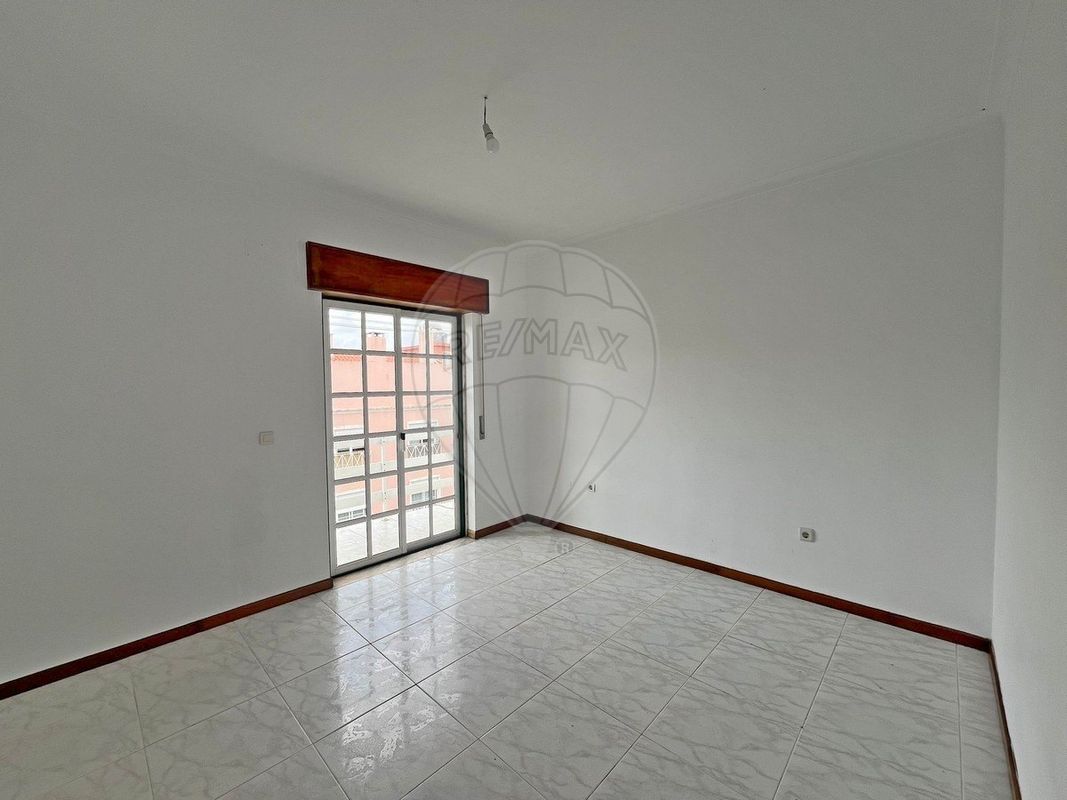 listing 120861374-2 picture-0