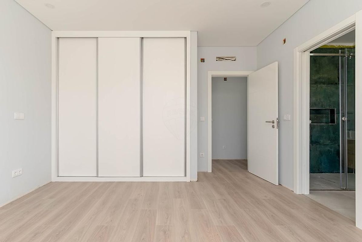 listing 120861106-376 picture-0