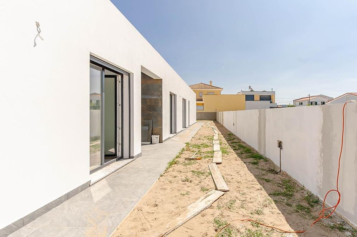 listing 120861106-376 picture-0