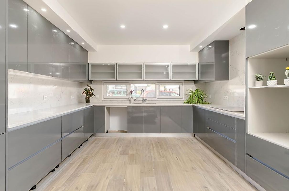 listing 120861106-376 picture-0