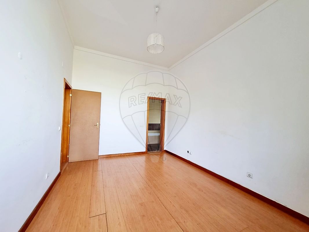 Apartamento T3 à venda em São Sebastião, Rio Maior — foto 23