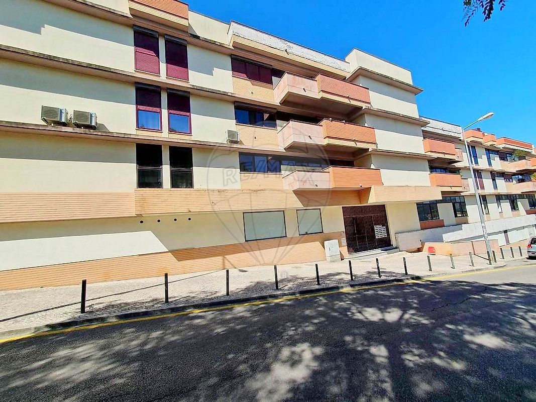 Apartamento T3 à venda em Setúbal