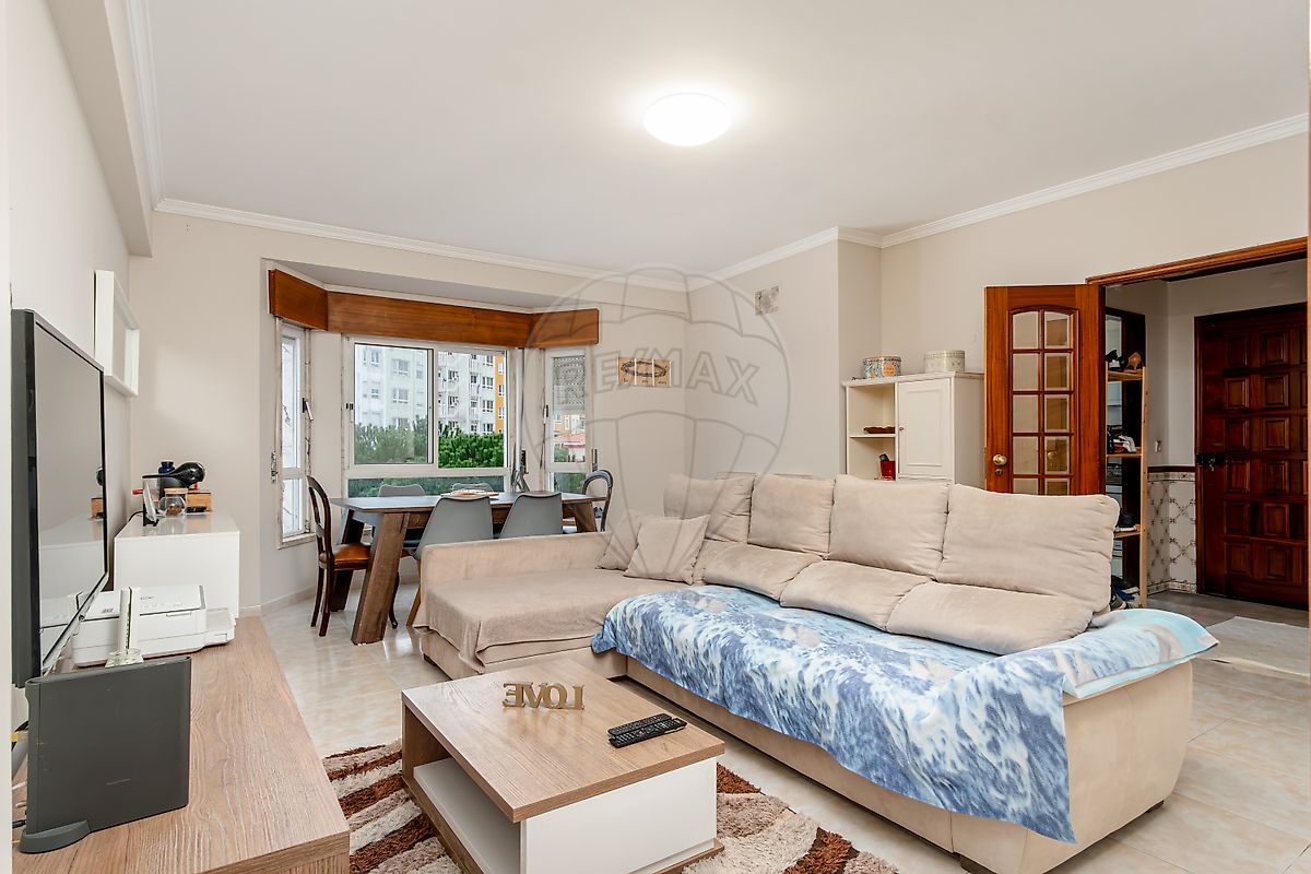 Apartamento T3 à venda em Sintra