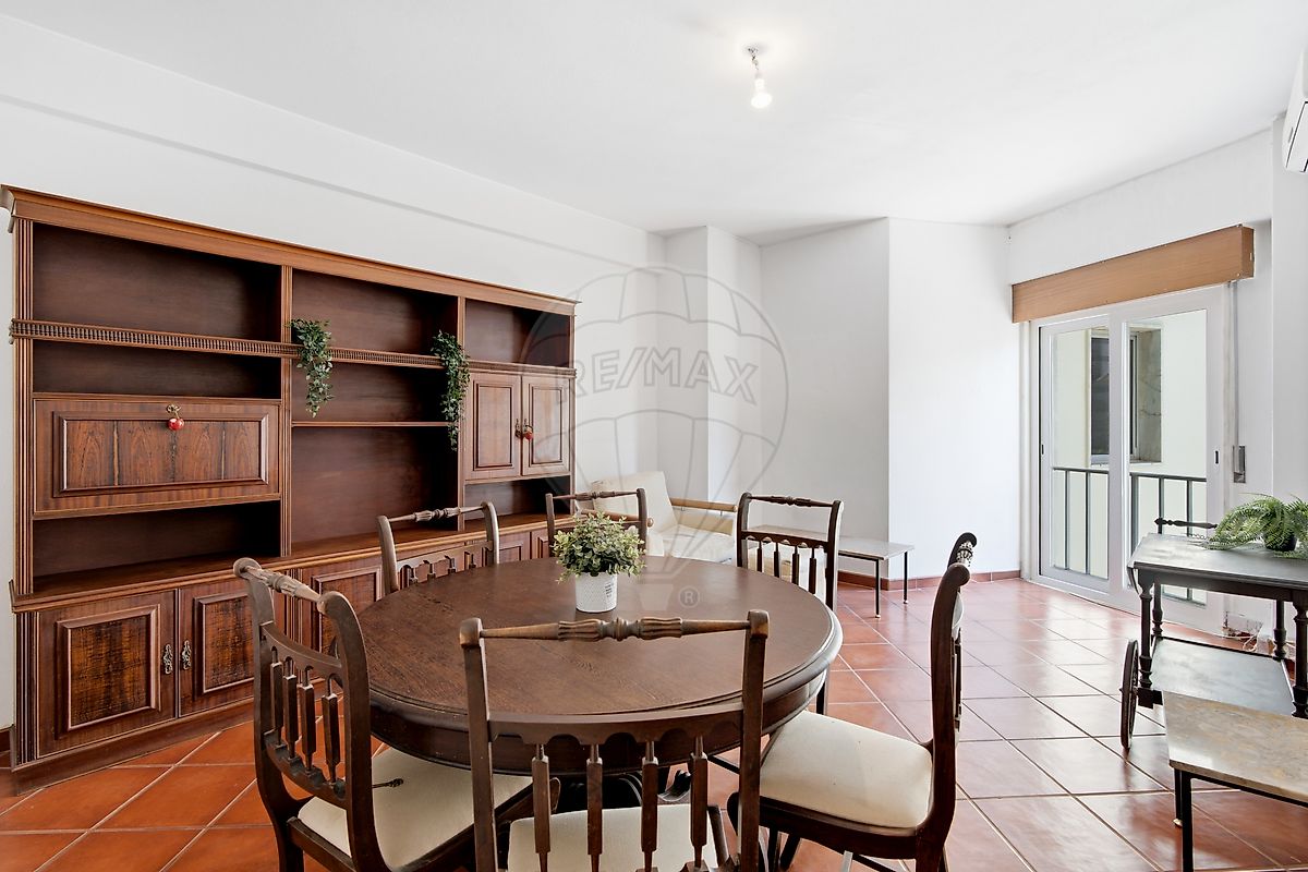 Apartamento T3 à venda em Setúbal