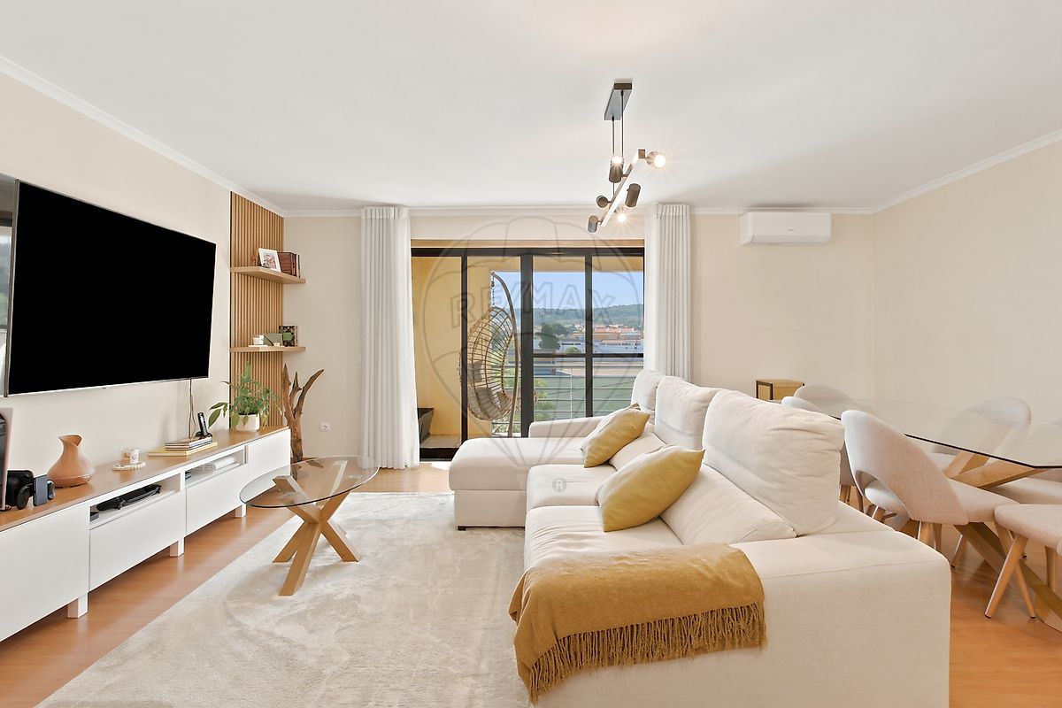 Apartamento T3 - Quinta do Anjo, Palmela, Setúbal