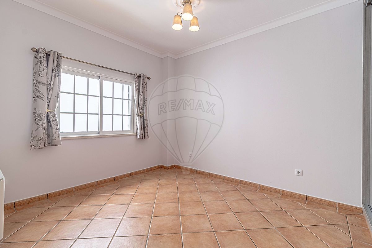 Moradia T3 à venda em Quelfes, Olhão — foto 34