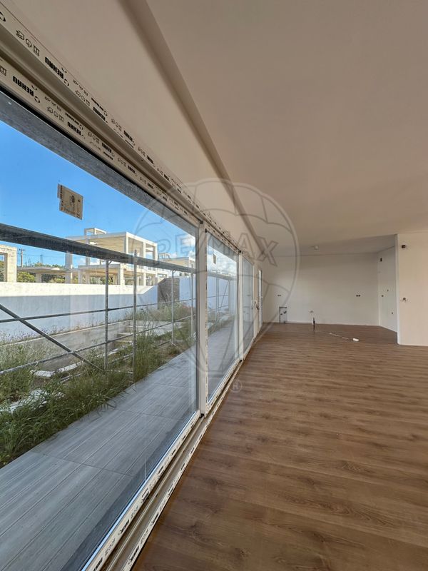 listing 120881160-300 picture-0