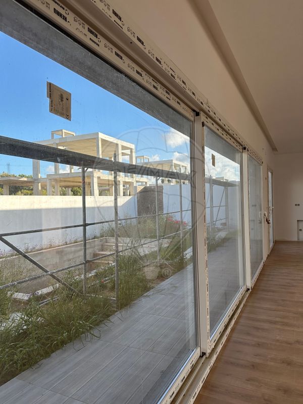 listing 120881160-300 picture-0
