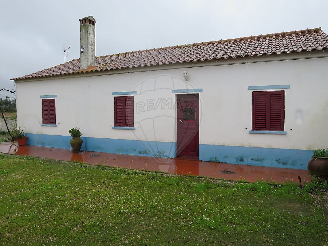 Moradia - Ferreira do Alentejo e Canhestros, Ferreira do Alentejo, Beja