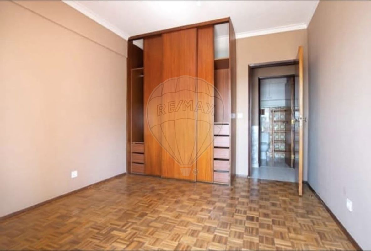 Apartamento T2 à venda em Sintra