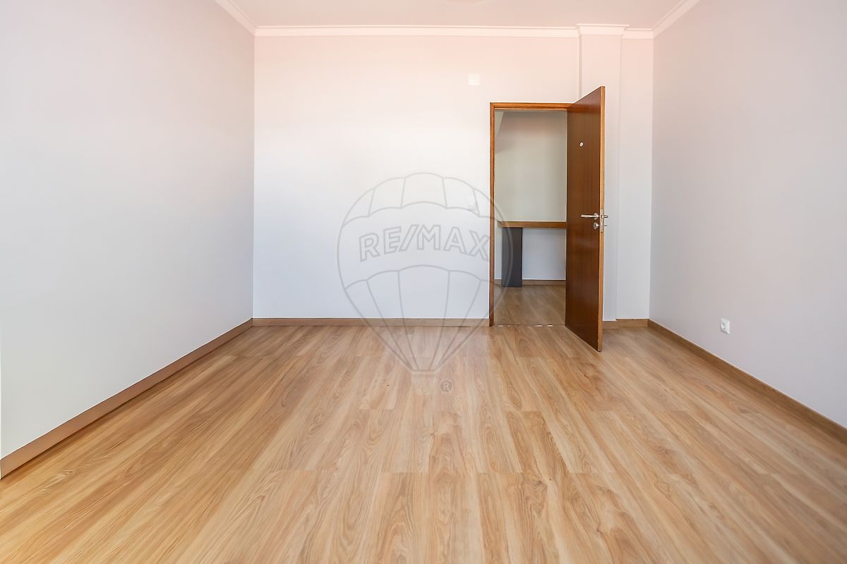 Moradia T5 à venda em Charneca de Caparica e Sobreda, Almada — foto 35