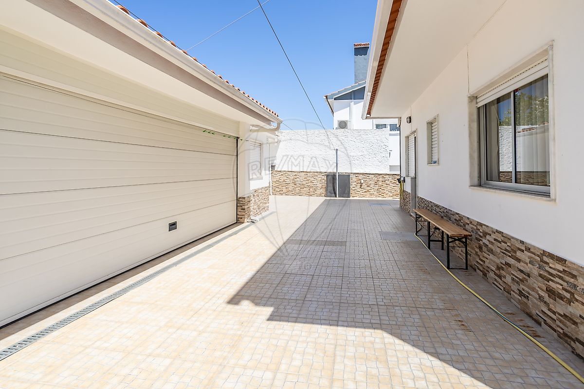 Moradia T5 à venda em Charneca de Caparica e Sobreda, Almada — foto 10