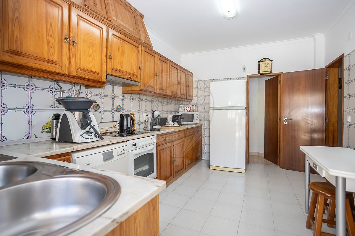 Moradia T5 à venda em Charneca de Caparica e Sobreda, Almada — foto 17