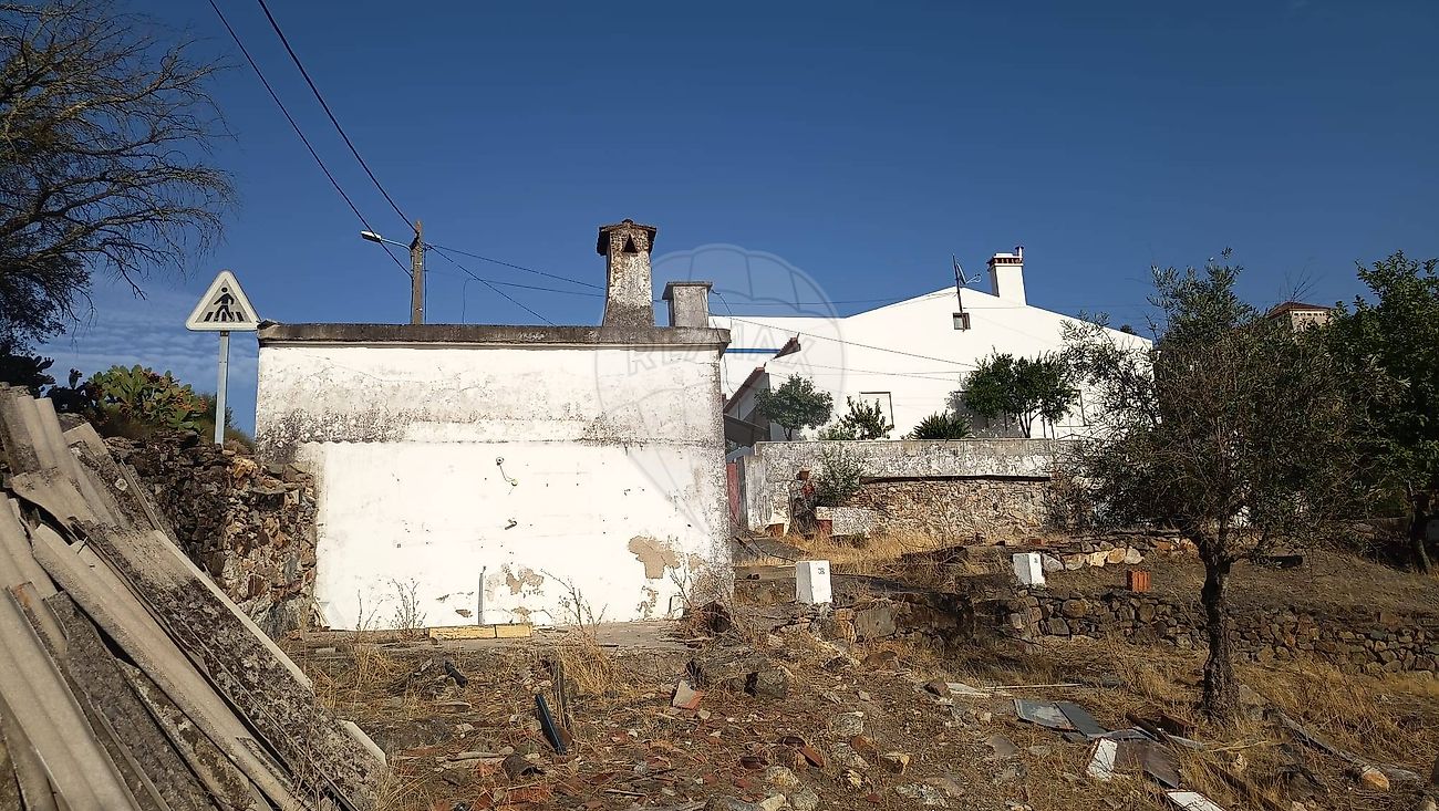 Moradia T2 - Sé e São Lourenço, Portalegre, Portalegre