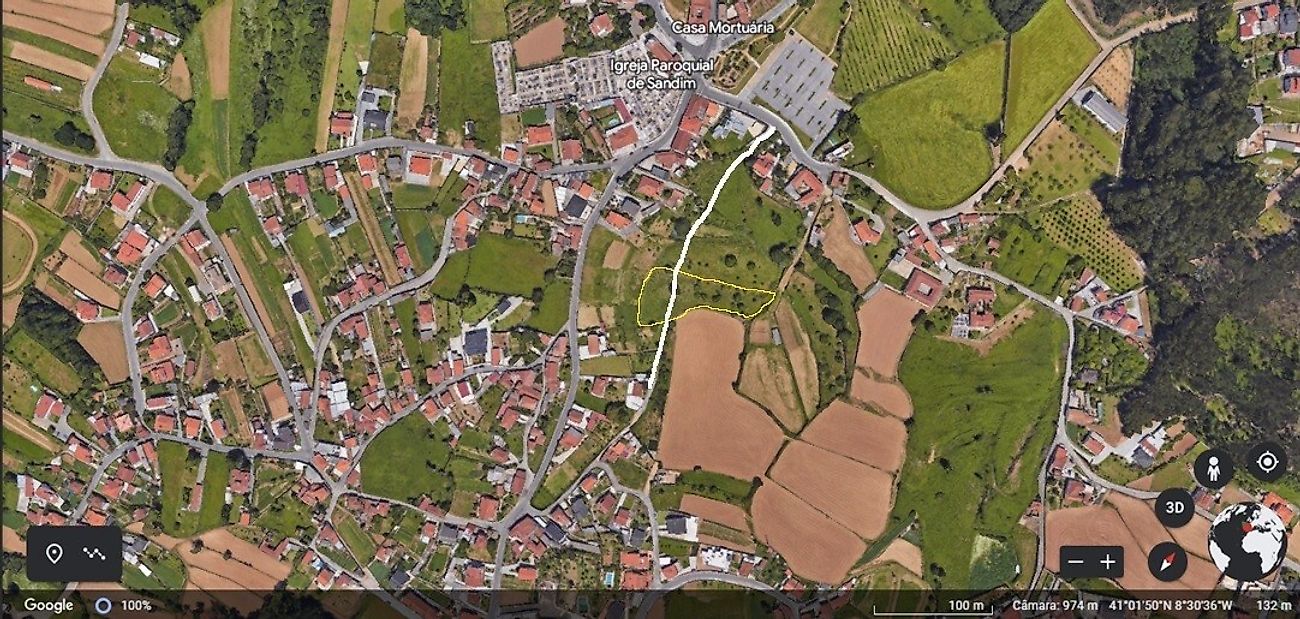 Terreno à venda em Vila Nova de Gaia