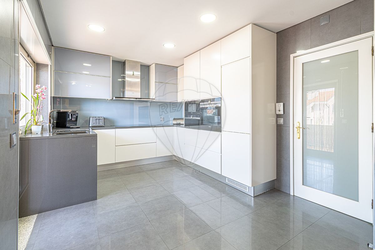 listing 120931561-13 picture-0