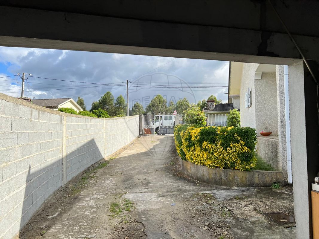 listing 120931340-76 picture-0