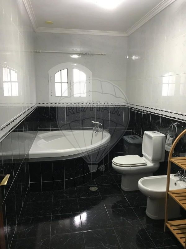 listing 120931340-76 picture-0