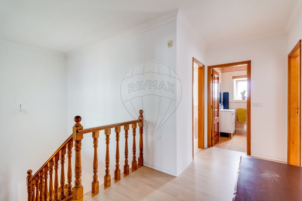 listing 120931378-48 picture-0
