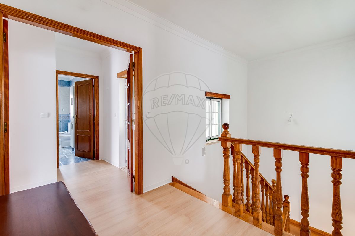 listing 120931378-48 picture-0