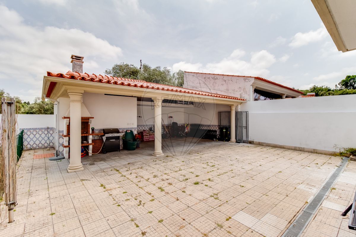 listing 120931378-48 picture-0