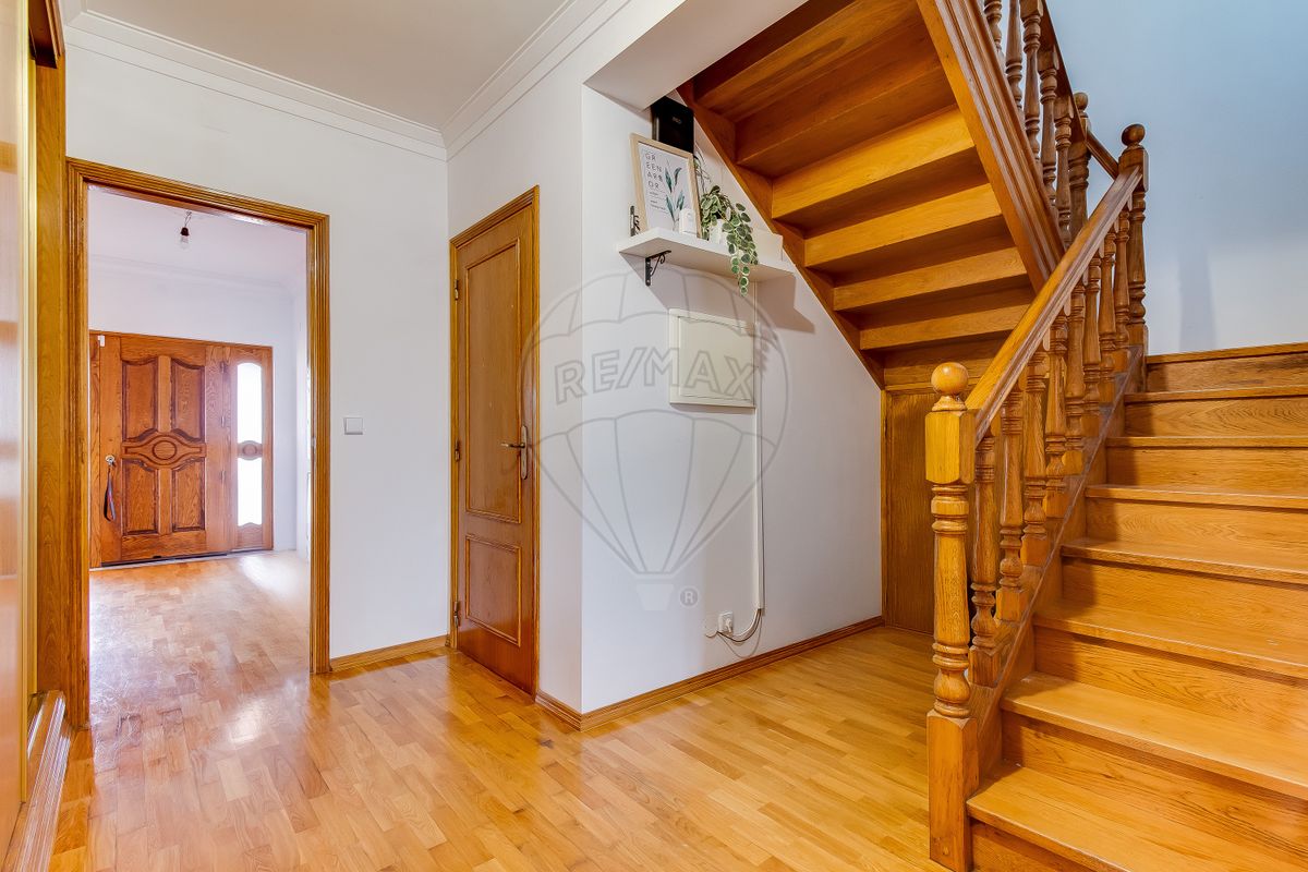 listing 120931378-48 picture-0