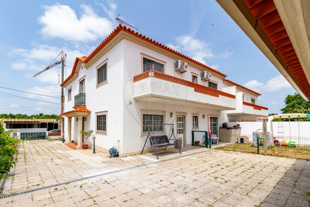listing 120931378-48 picture-0
