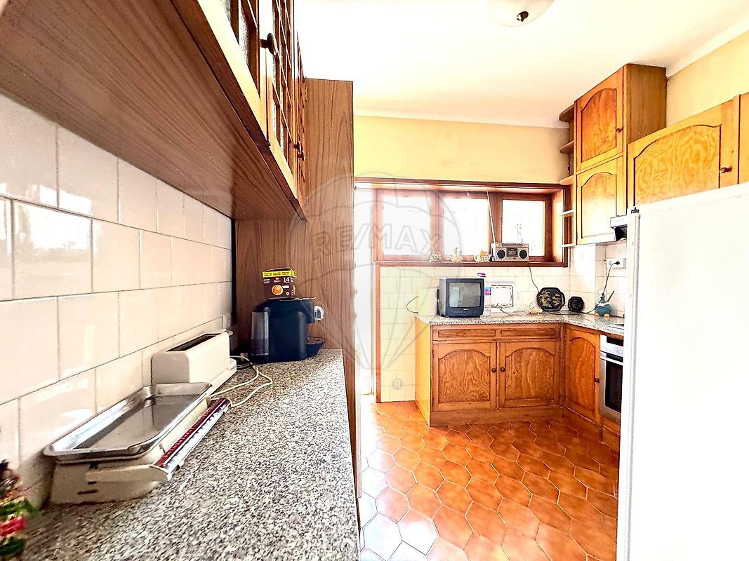 listing 120931632-48 picture-0