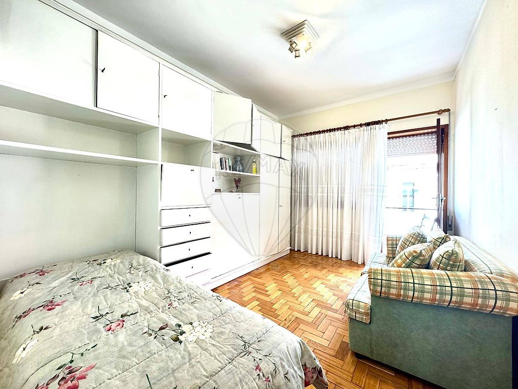listing 120931632-48 picture-0