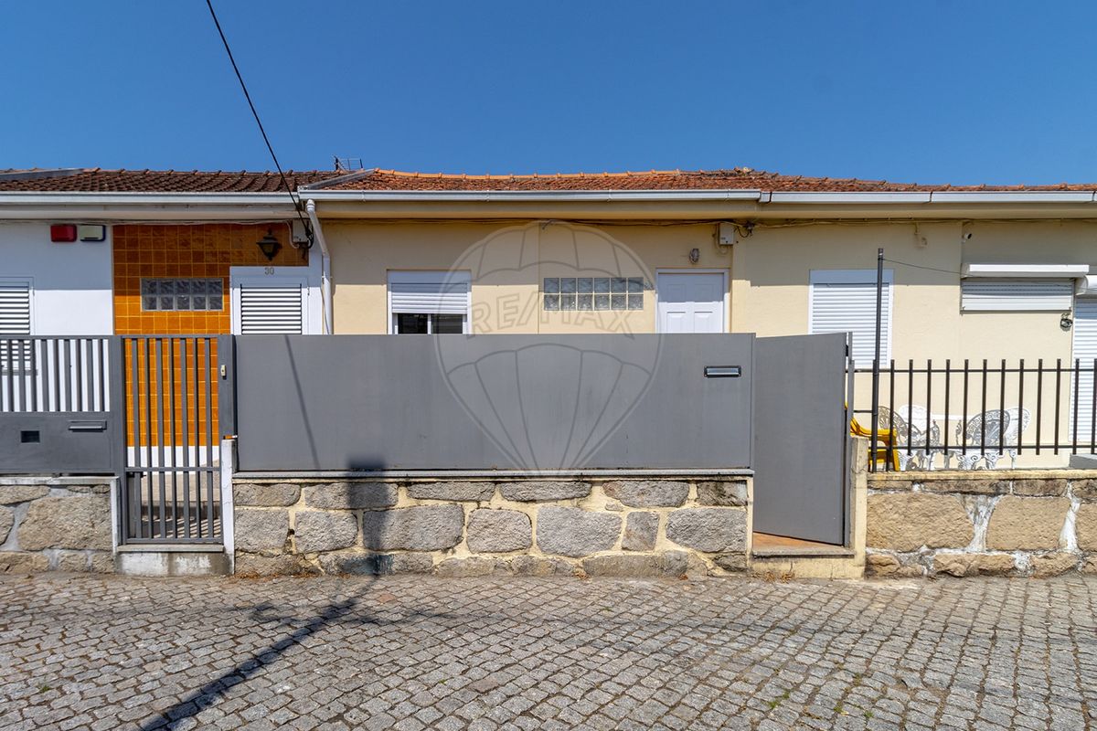 Moradia T2 para venda