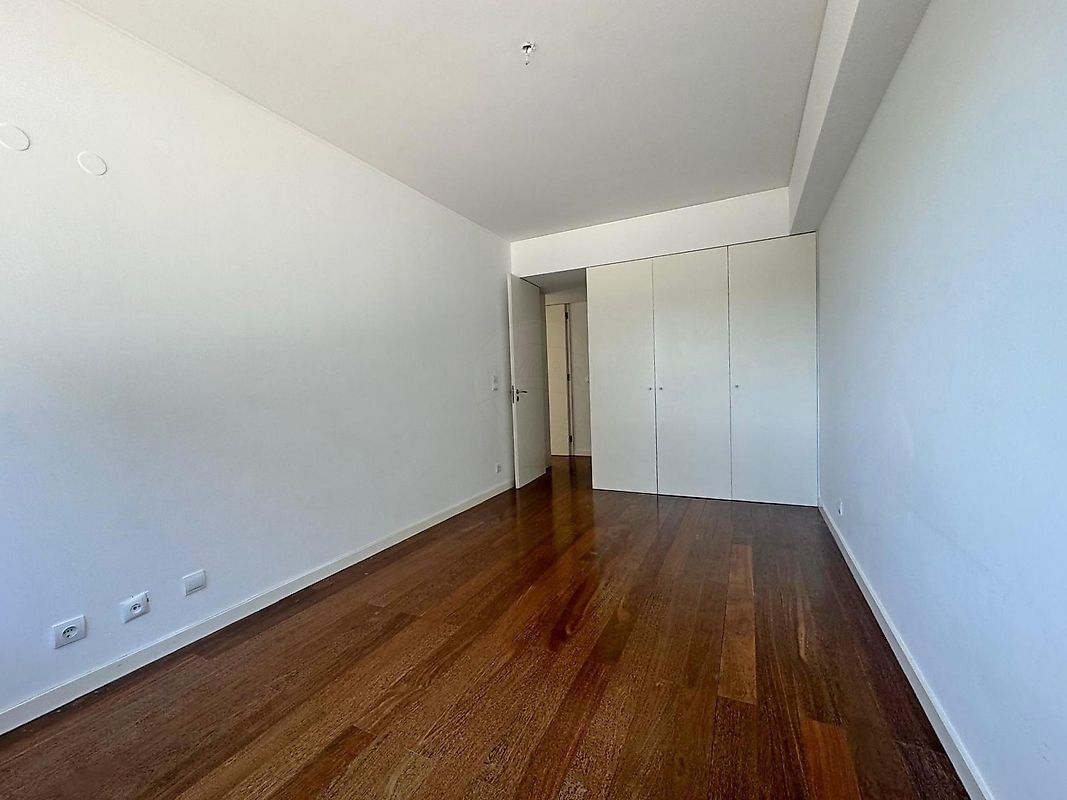 Apartamento T4 à venda em Mafamude e Vilar do Paraíso, Vila Nova de Gaia — foto 26