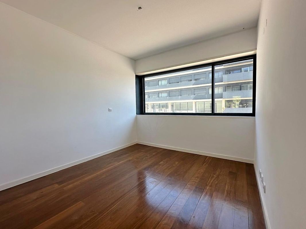 Apartamento T4 à venda em Mafamude e Vilar do Paraíso, Vila Nova de Gaia — foto 29