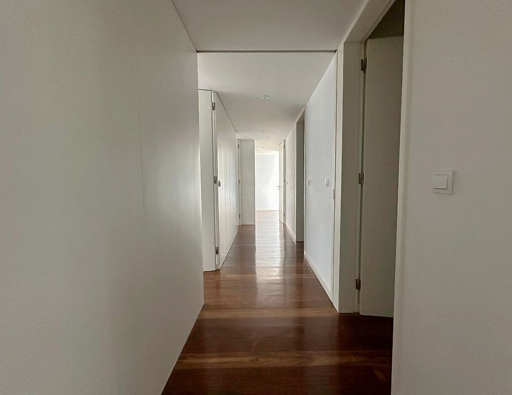 Apartamento T4 à venda em Mafamude e Vilar do Paraíso, Vila Nova de Gaia — foto 18