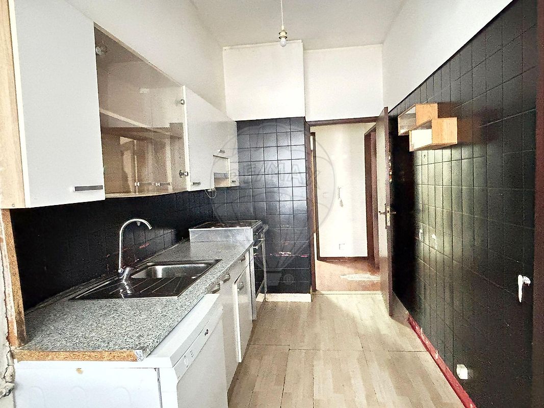 Apartamento T2 à venda em Vila Nova de Gaia