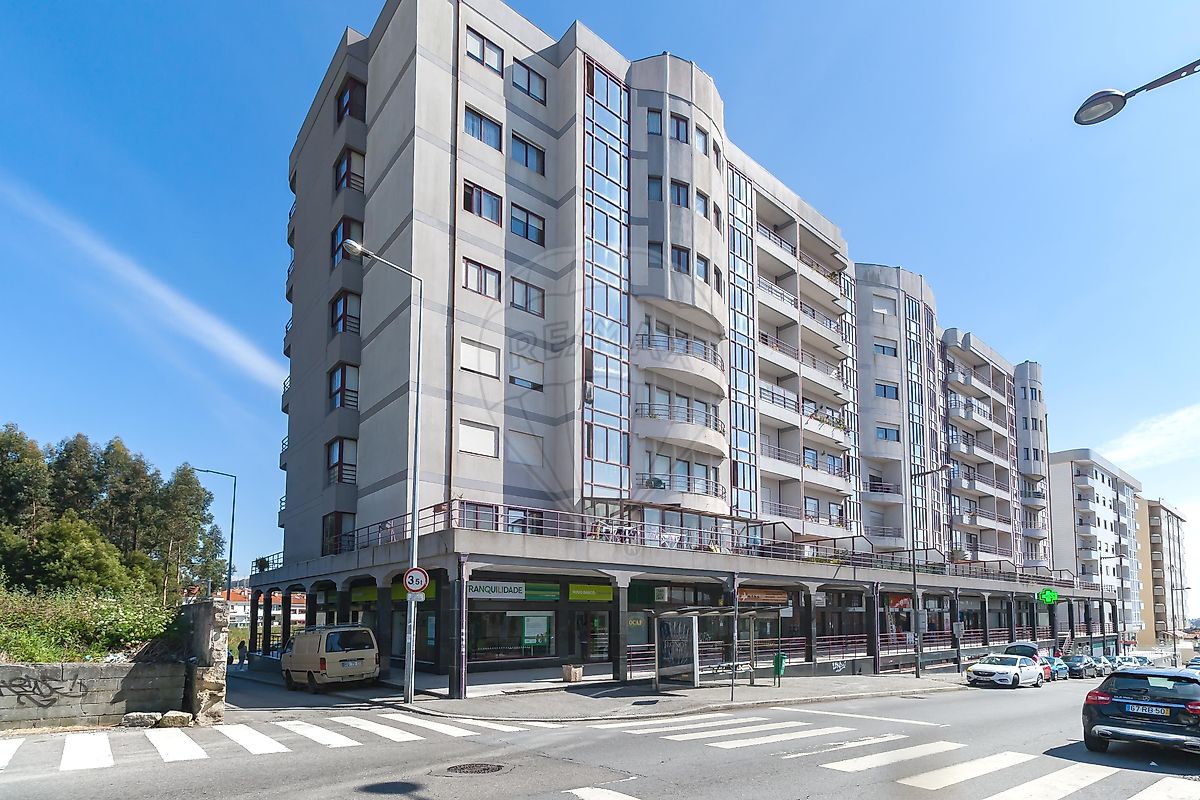 Apartamento T2 à venda em Vila Nova de Gaia