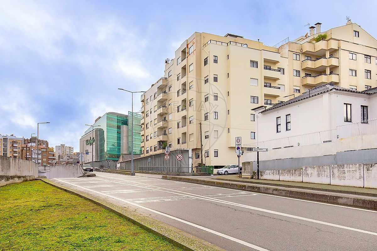 Apartamento T3 à venda em Vila Nova de Gaia