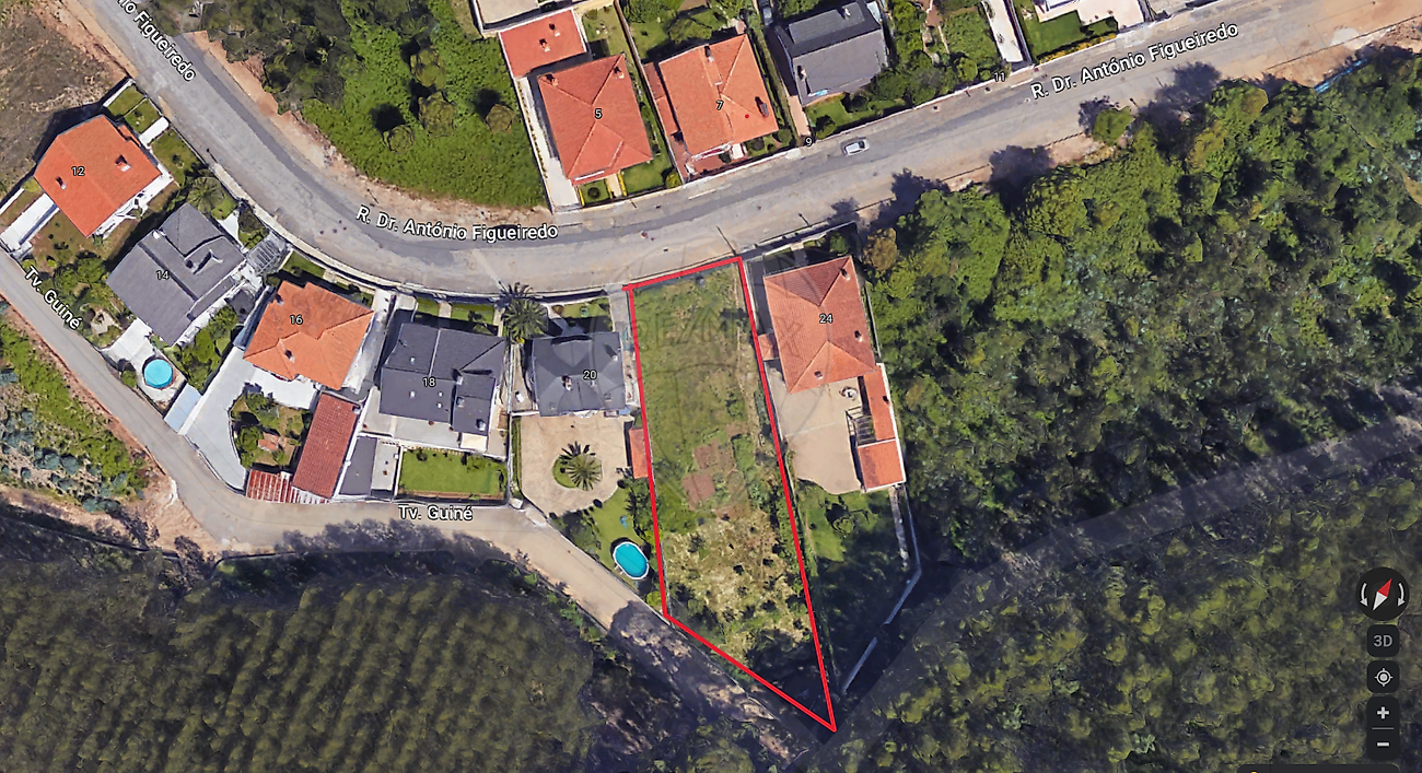 Terreno à venda em Santa Maria da Feira