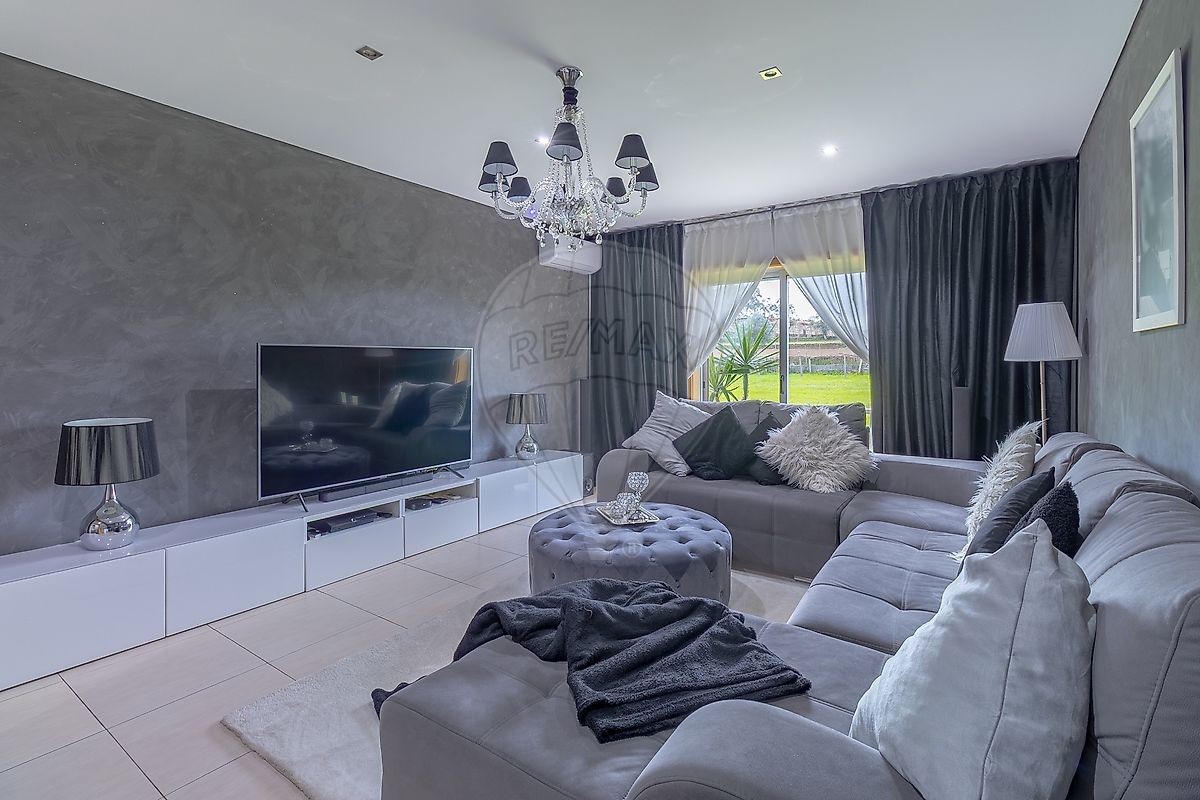Apartamento - Canedo, Vale e Vila Maior, Santa Maria da Feira, Aveiro