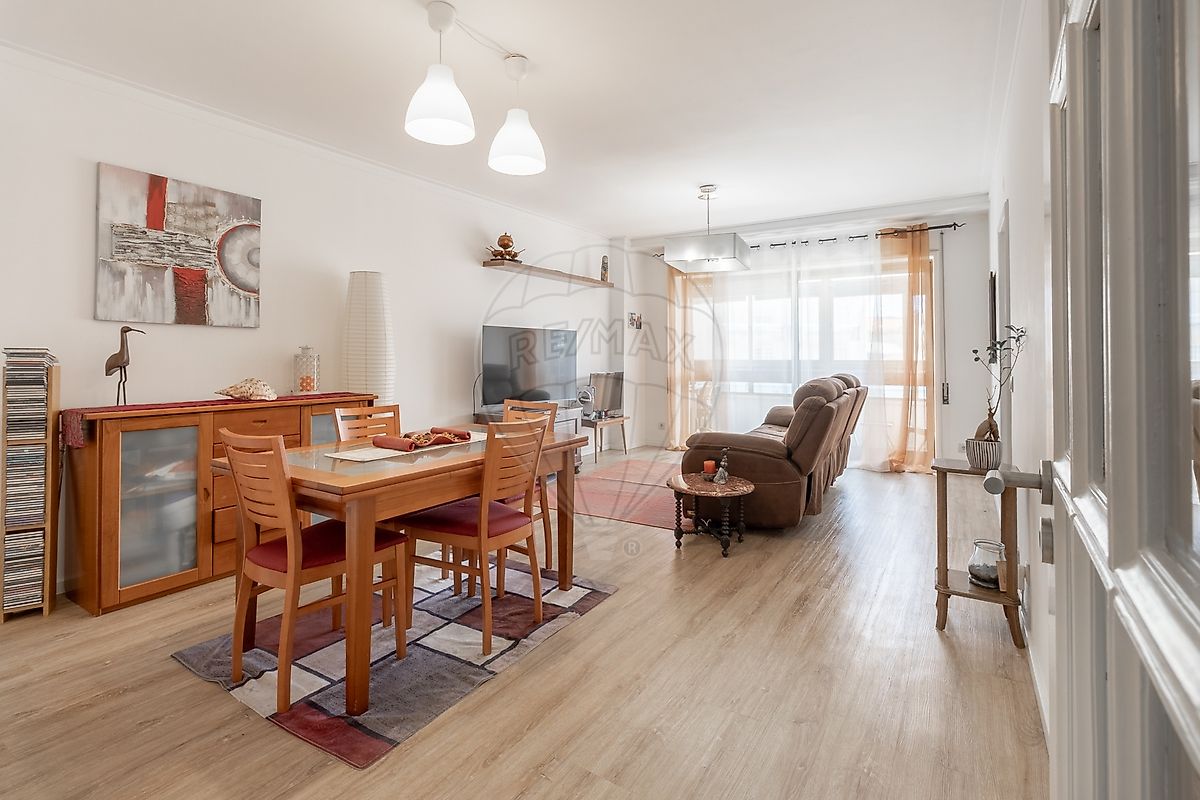 Apartamento T3 à venda em Espinho