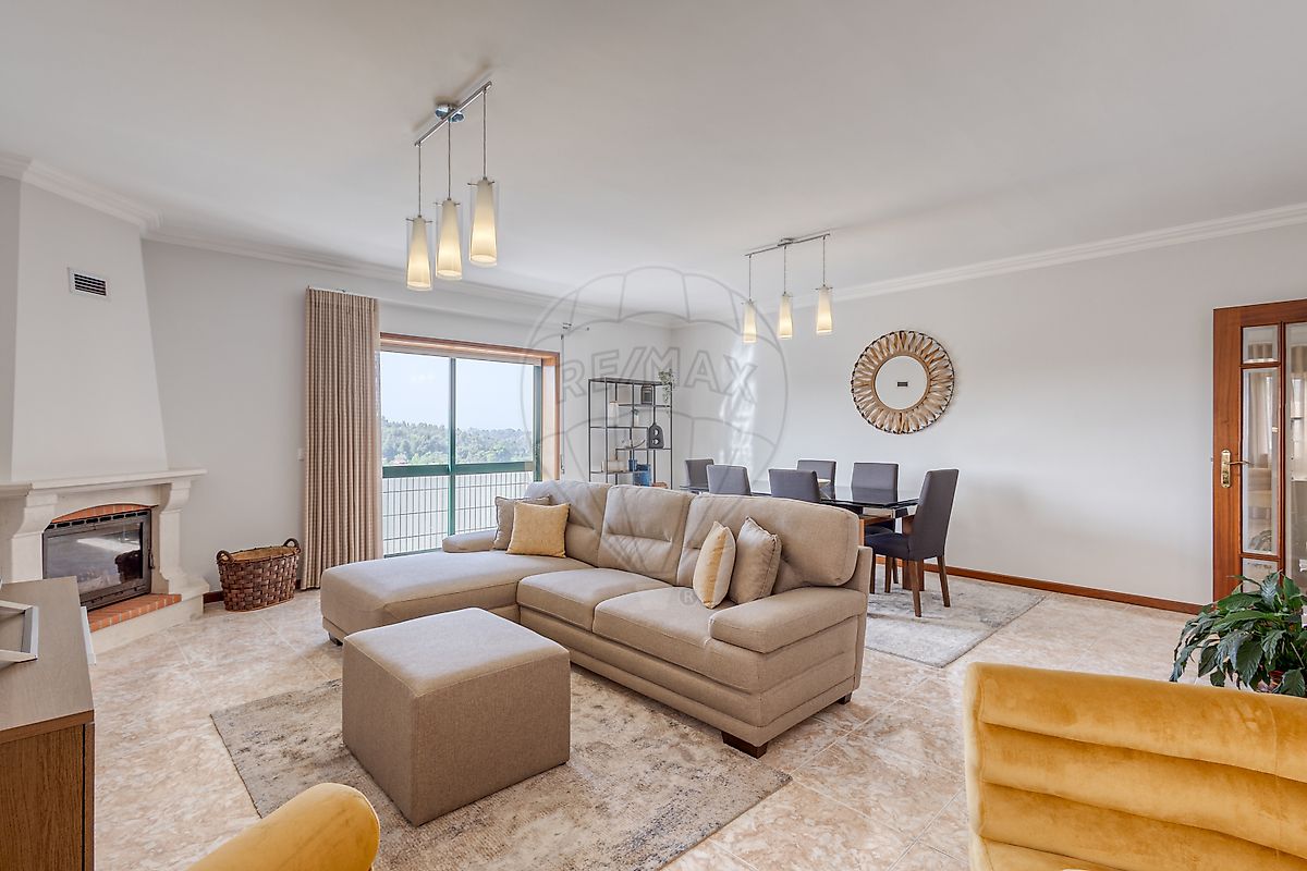 Apartamento T2 à venda em Vila Nova de Gaia