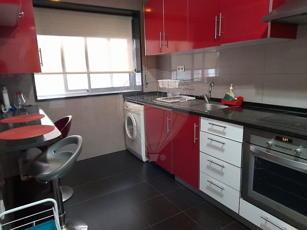 Apartamento T1 à venda em Porto