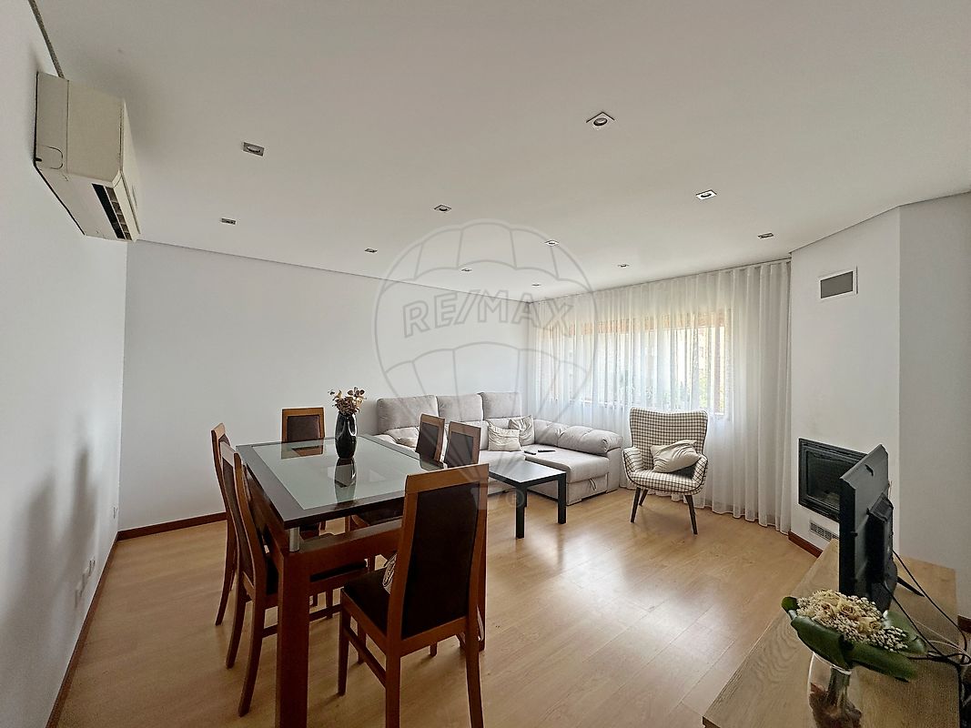 Apartamento T3 à venda em Vila Nova de Gaia