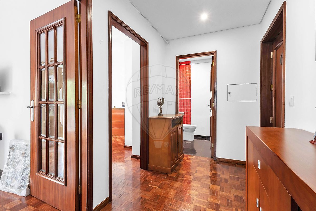 Apartamento T1 à venda em Porto